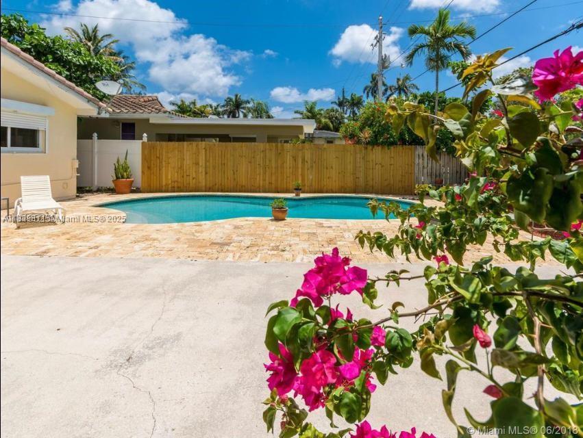 Live the Vacation Life – Fully Furnished 3-Bedroom Pool Home Near the Beach. Step into this beautifully remodeled, light-filled 3-bedroom, 2-bath home just minutes from the beach. Fully furnished and move-in ready, just bring your suitcase! Enjoy a spacious layout with an entertainment room, tons of storage, and a dreamy backyard featuring a private pool and lush landscaping, a true oasis. Tucked into a centrally located neighborhood, you'll be close to top dining, shopping, entertainment and of course, our iconic South Florida beaches.
**Pool maintenance is covered by the owner. Home does not have beds**