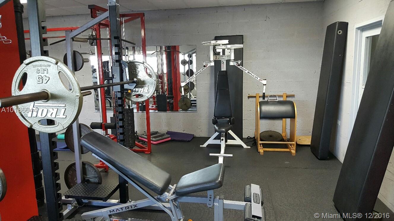 Bay Garden Manor - Residential Lease