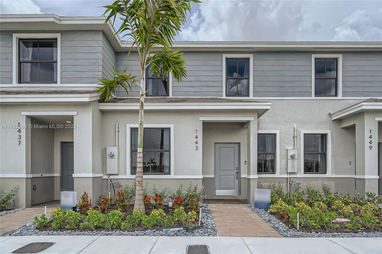 Palm Cay - Residential