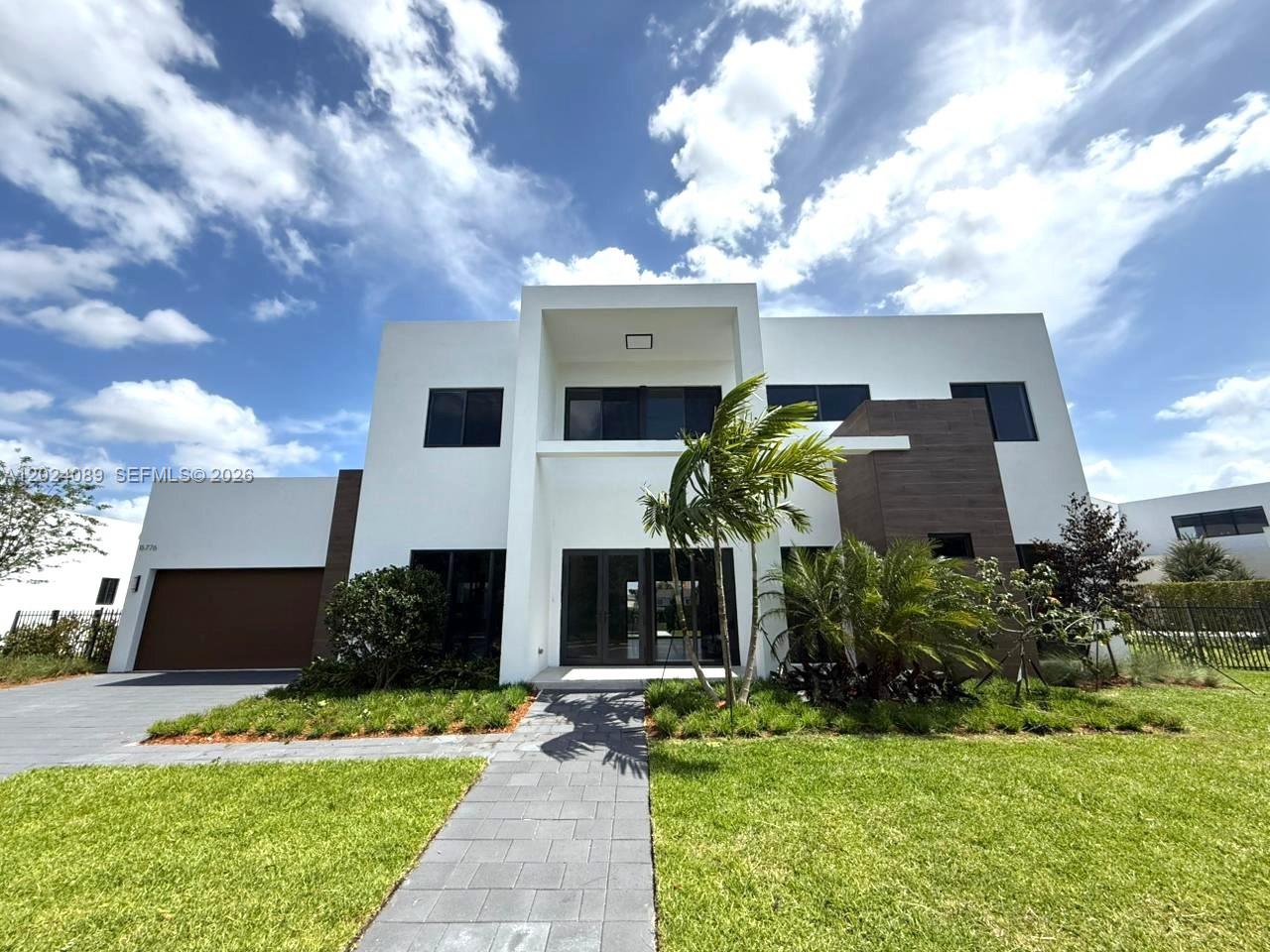 WESTON ESTATES - Residential Lease