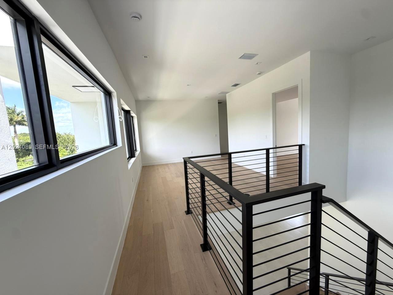WESTON ESTATES - Residential Lease