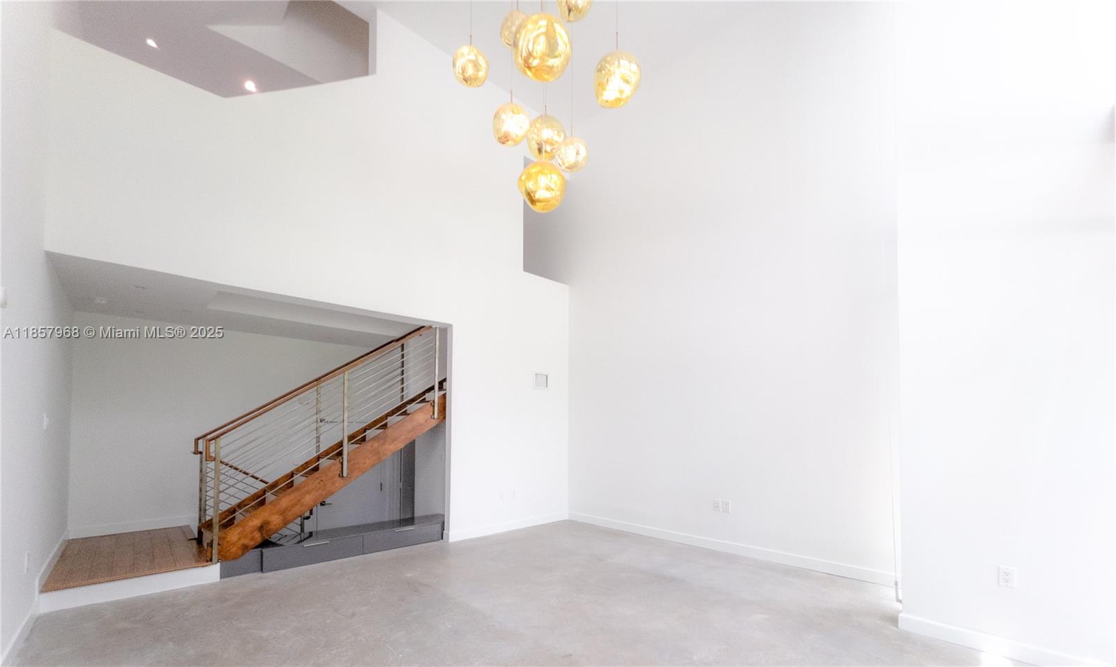 163 N Shore Dr 163-5