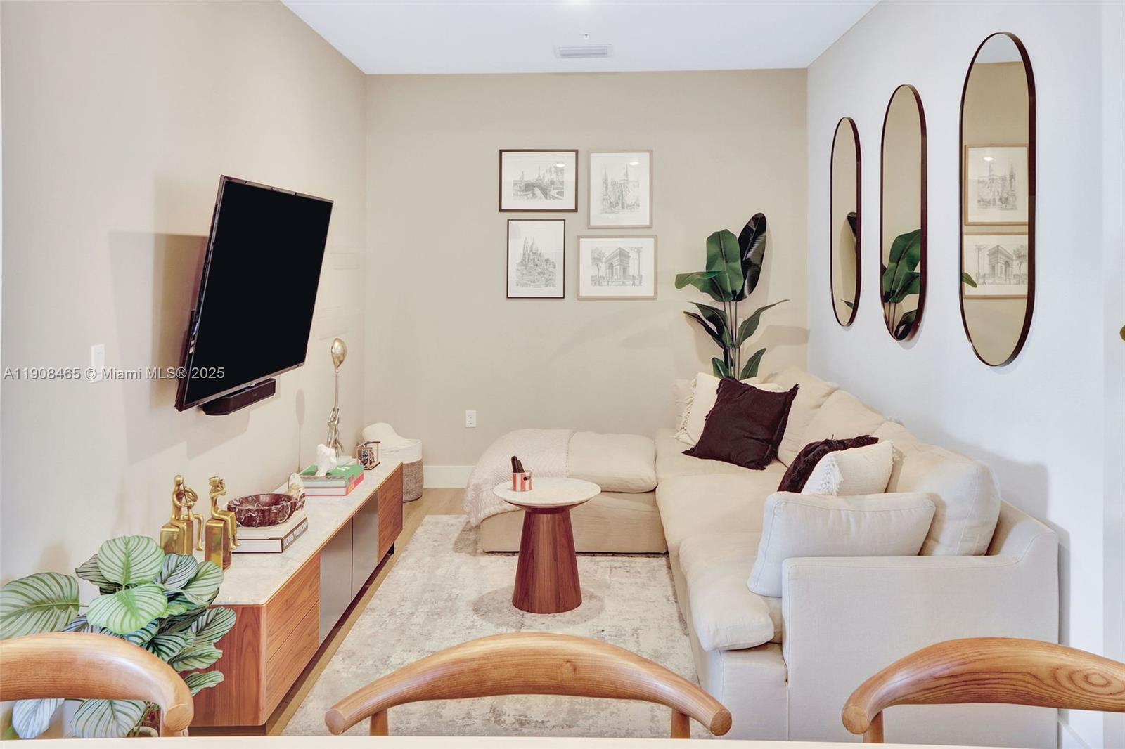 GRAND BAY SOUTH VILLAS - Residential Lease