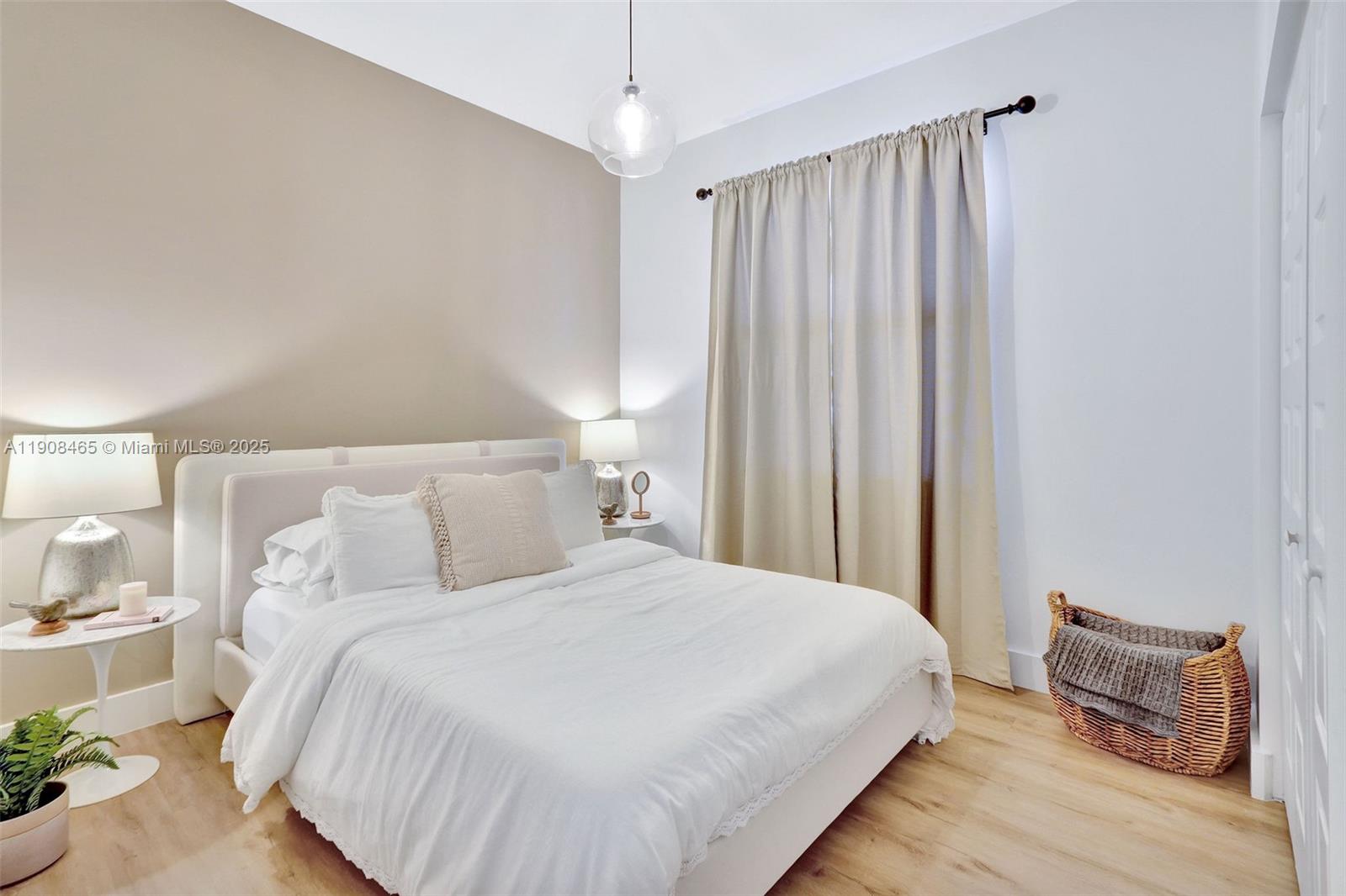 GRAND BAY SOUTH VILLAS - Residential Lease