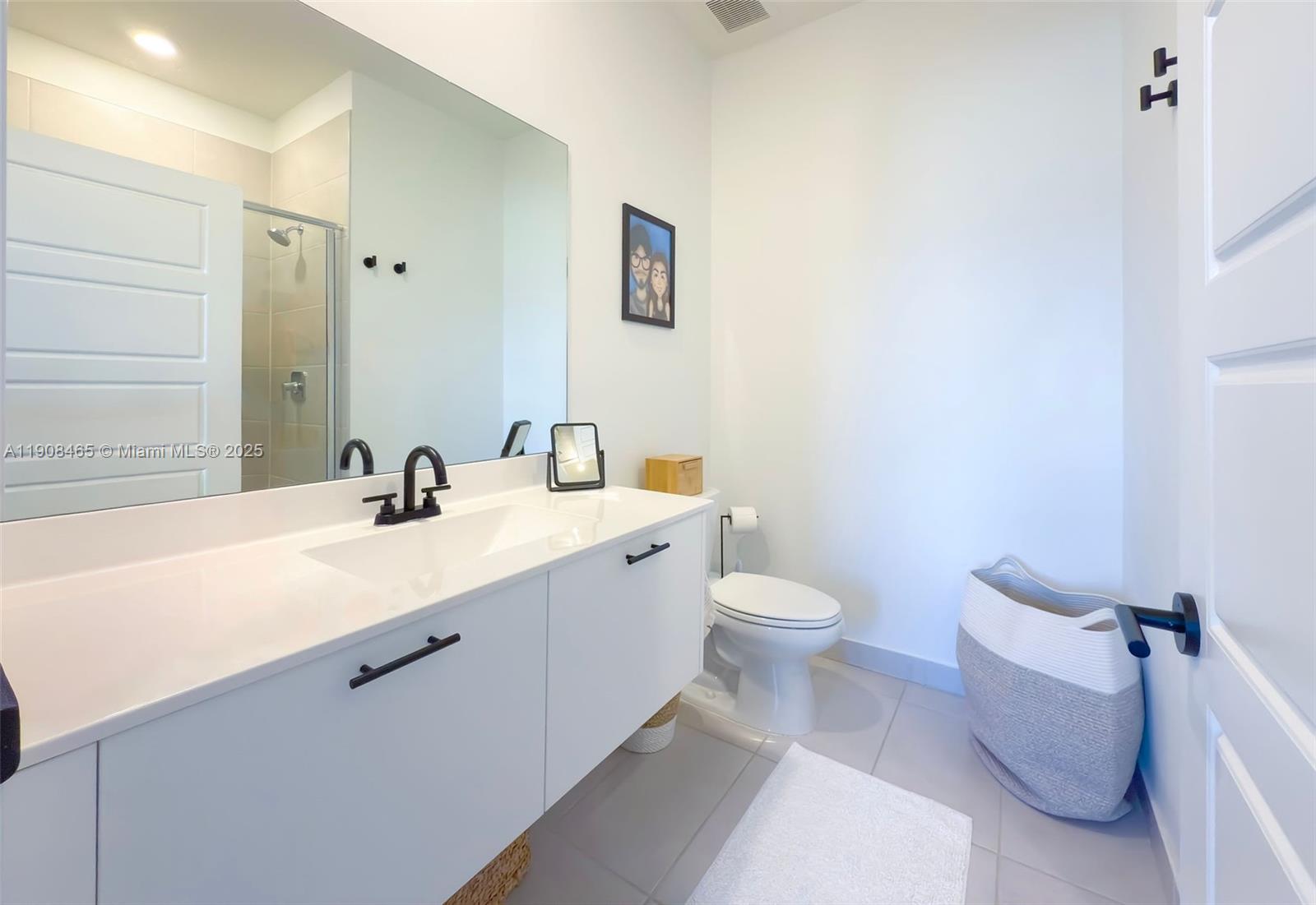 GRAND BAY SOUTH VILLAS - Residential Lease