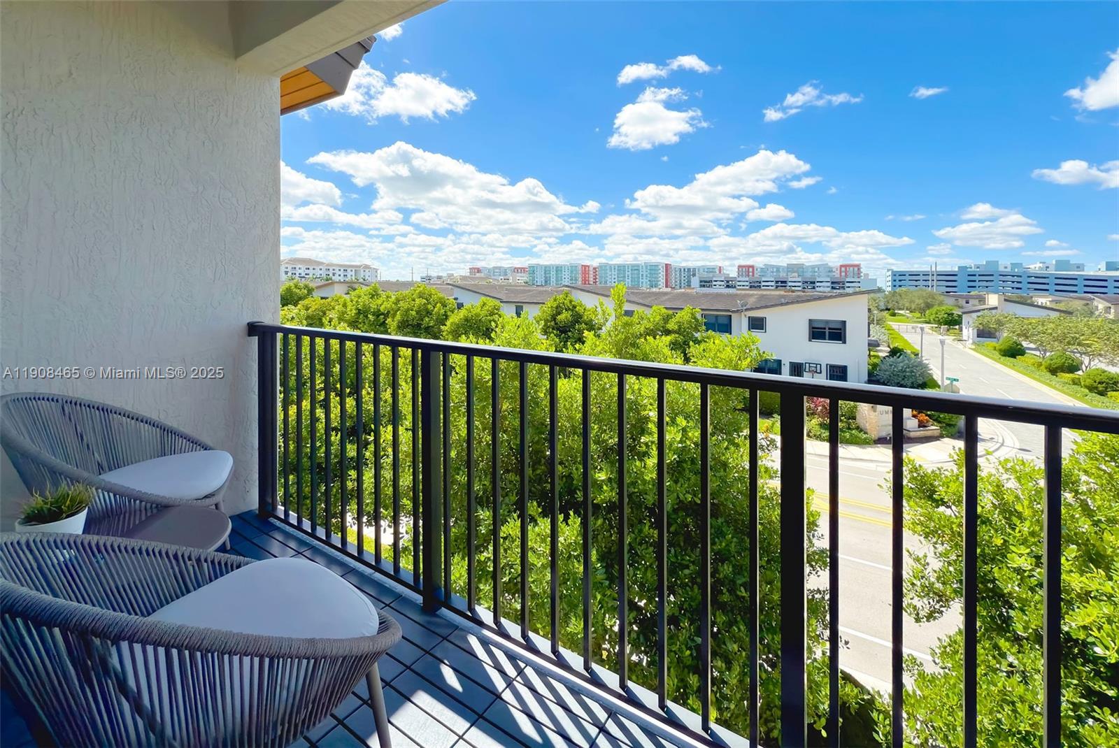 GRAND BAY SOUTH VILLAS - Residential Lease