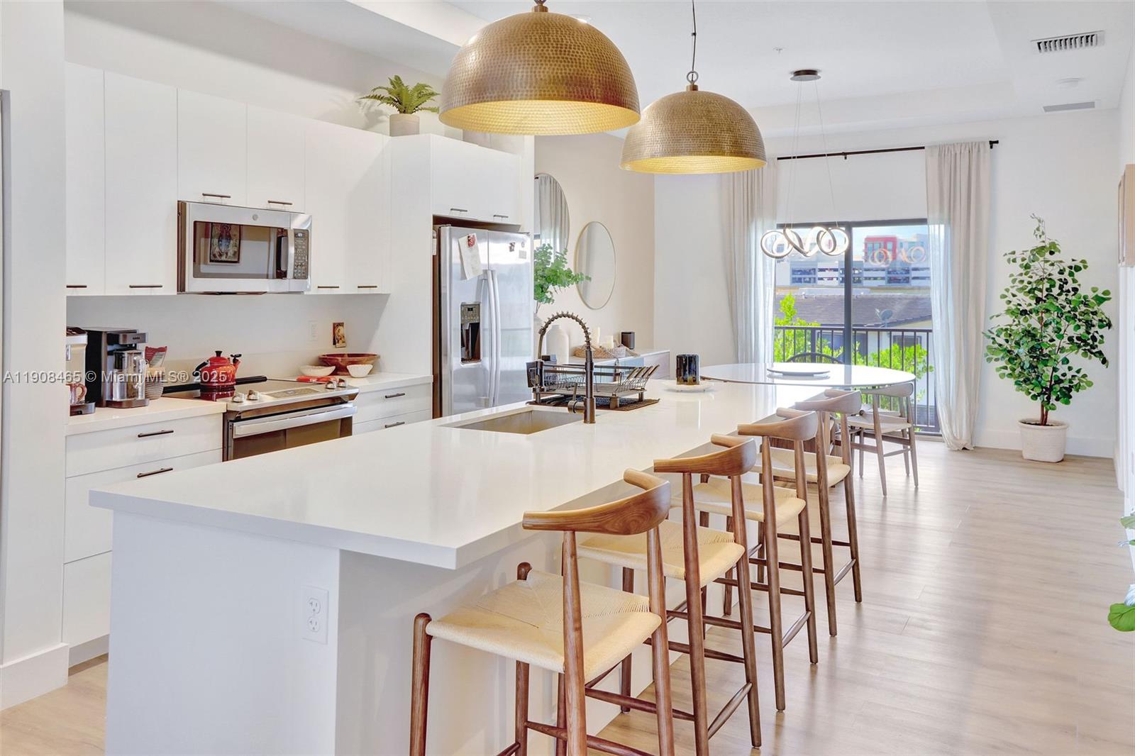 GRAND BAY SOUTH VILLAS - Residential Lease