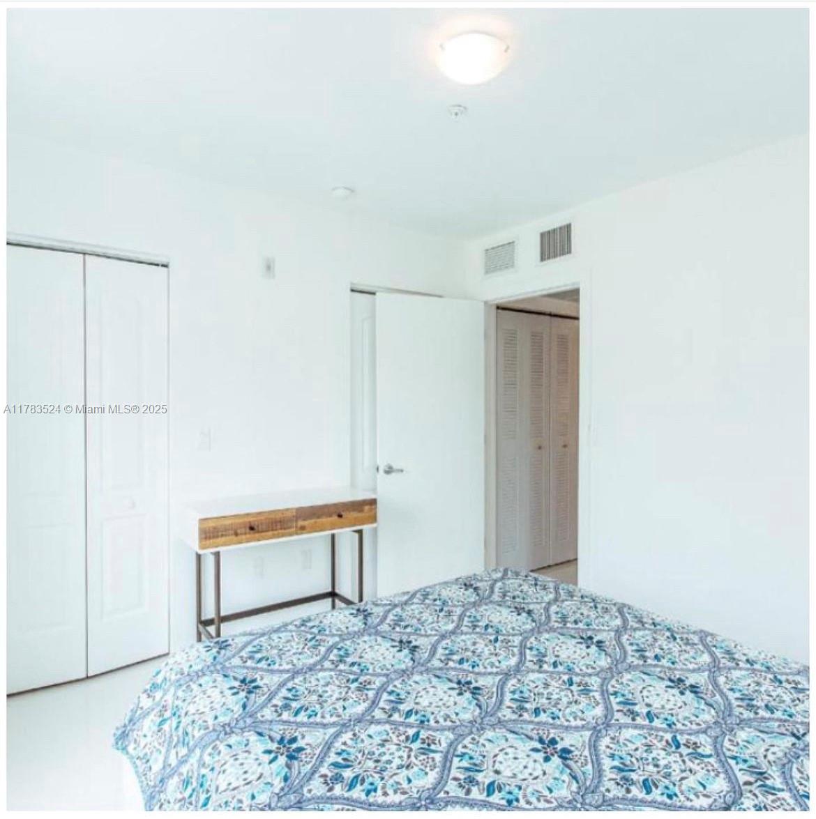 EVA CONDO - Residential