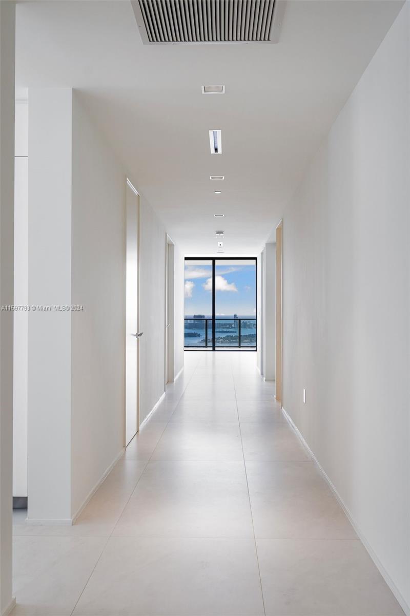 ONE THOUSAND MUSEUM CONDO - Residential