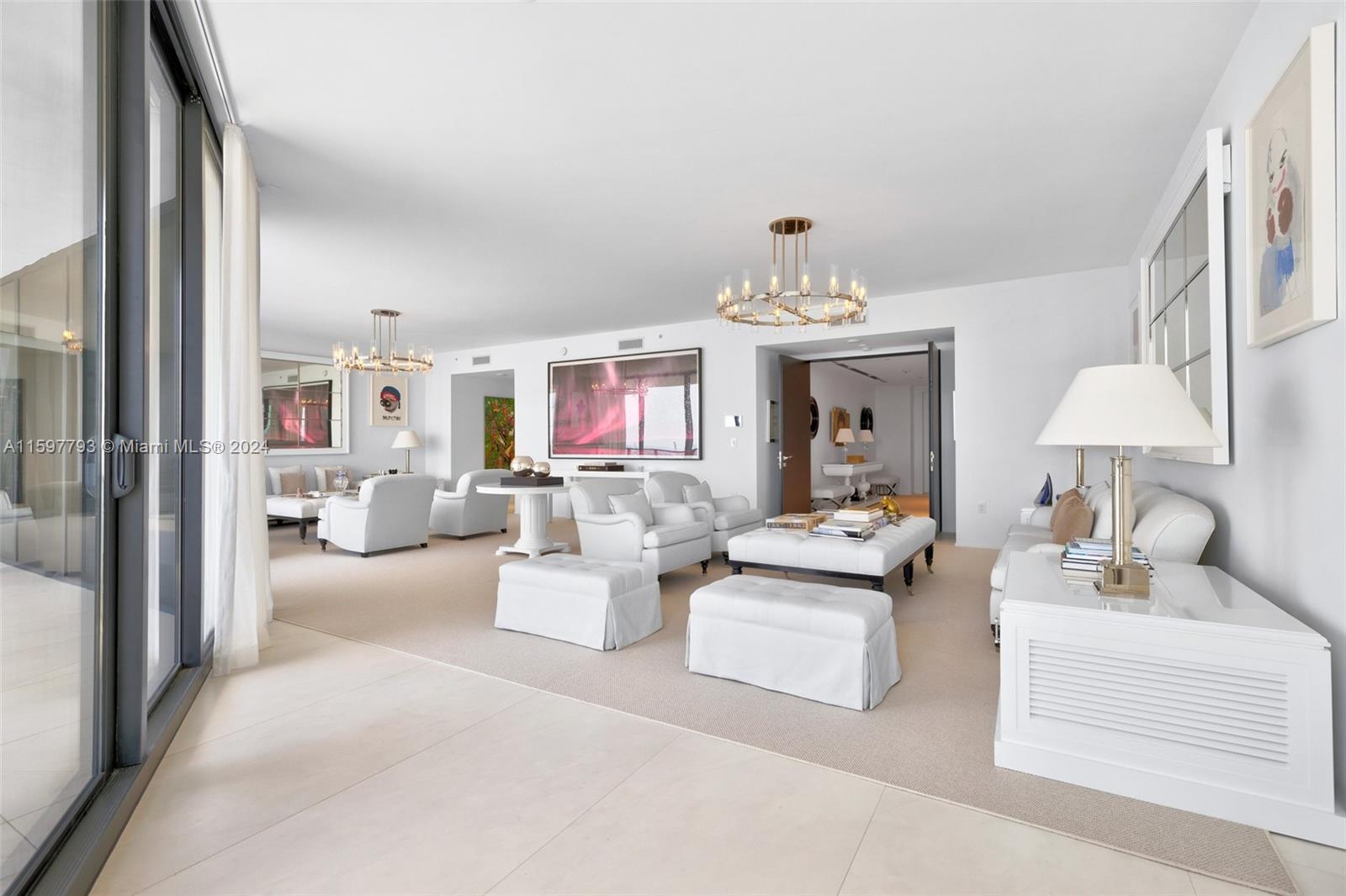 ONE THOUSAND MUSEUM CONDO - Residential
