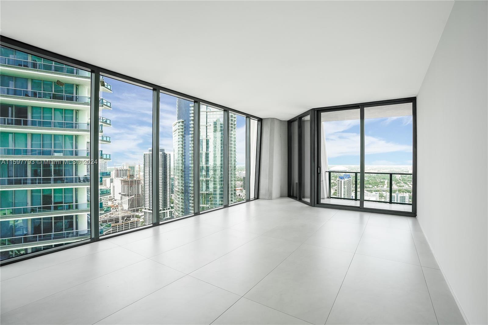 ONE THOUSAND MUSEUM CONDO - Residential