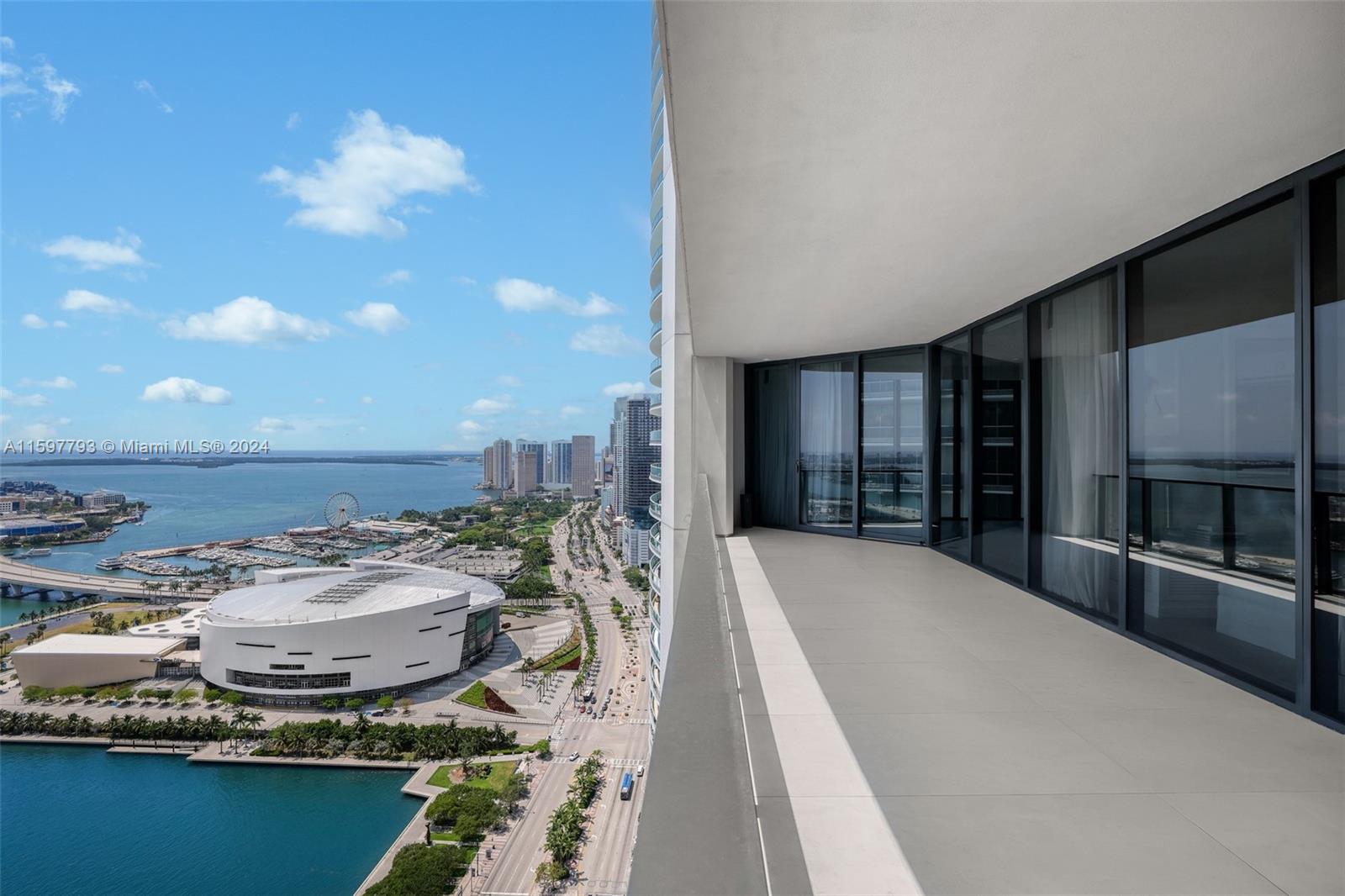 ONE THOUSAND MUSEUM CONDO - Residential