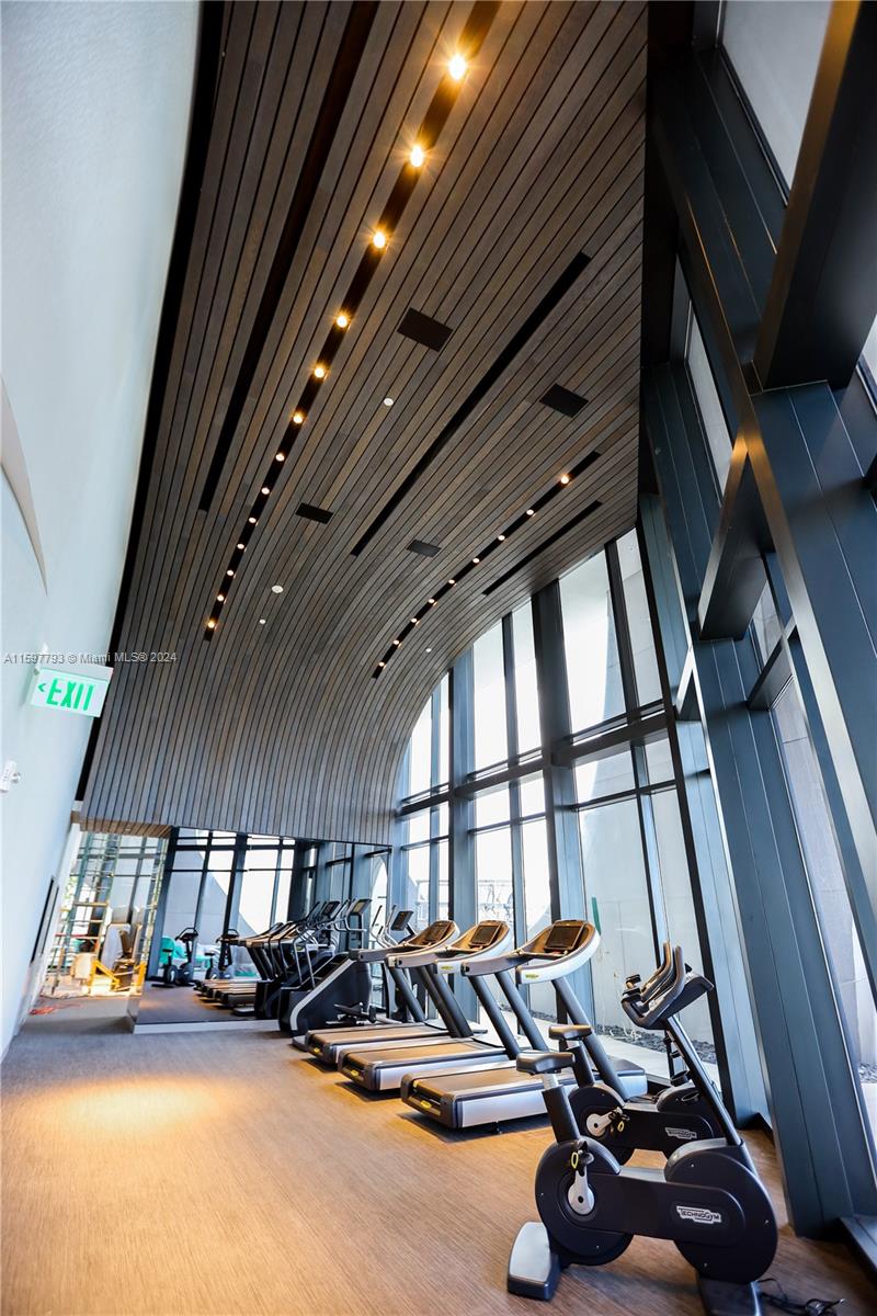 ONE THOUSAND MUSEUM CONDO - Residential