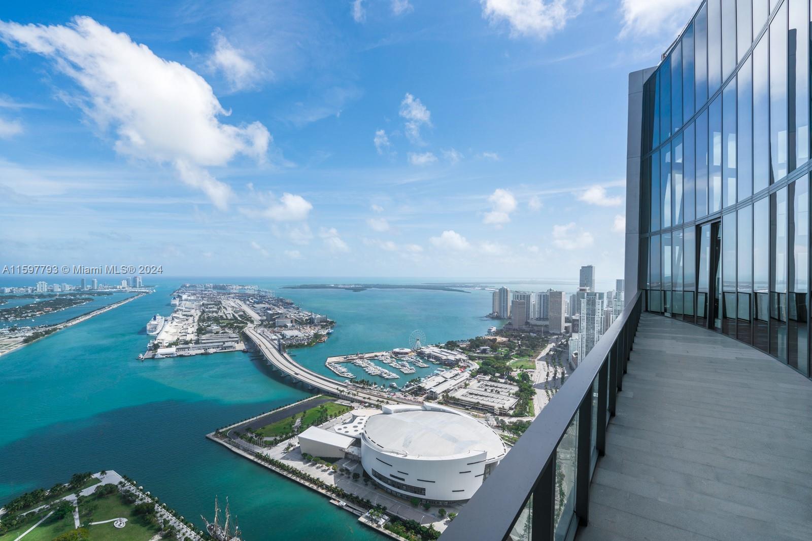ONE THOUSAND MUSEUM CONDO - Residential