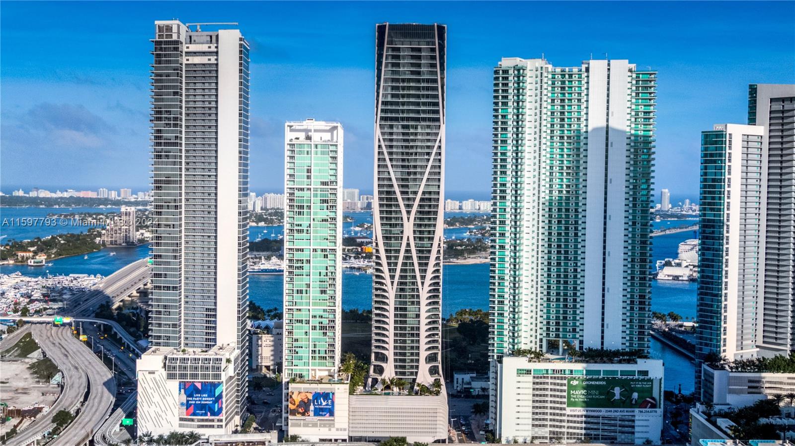 ONE THOUSAND MUSEUM CONDO - Residential