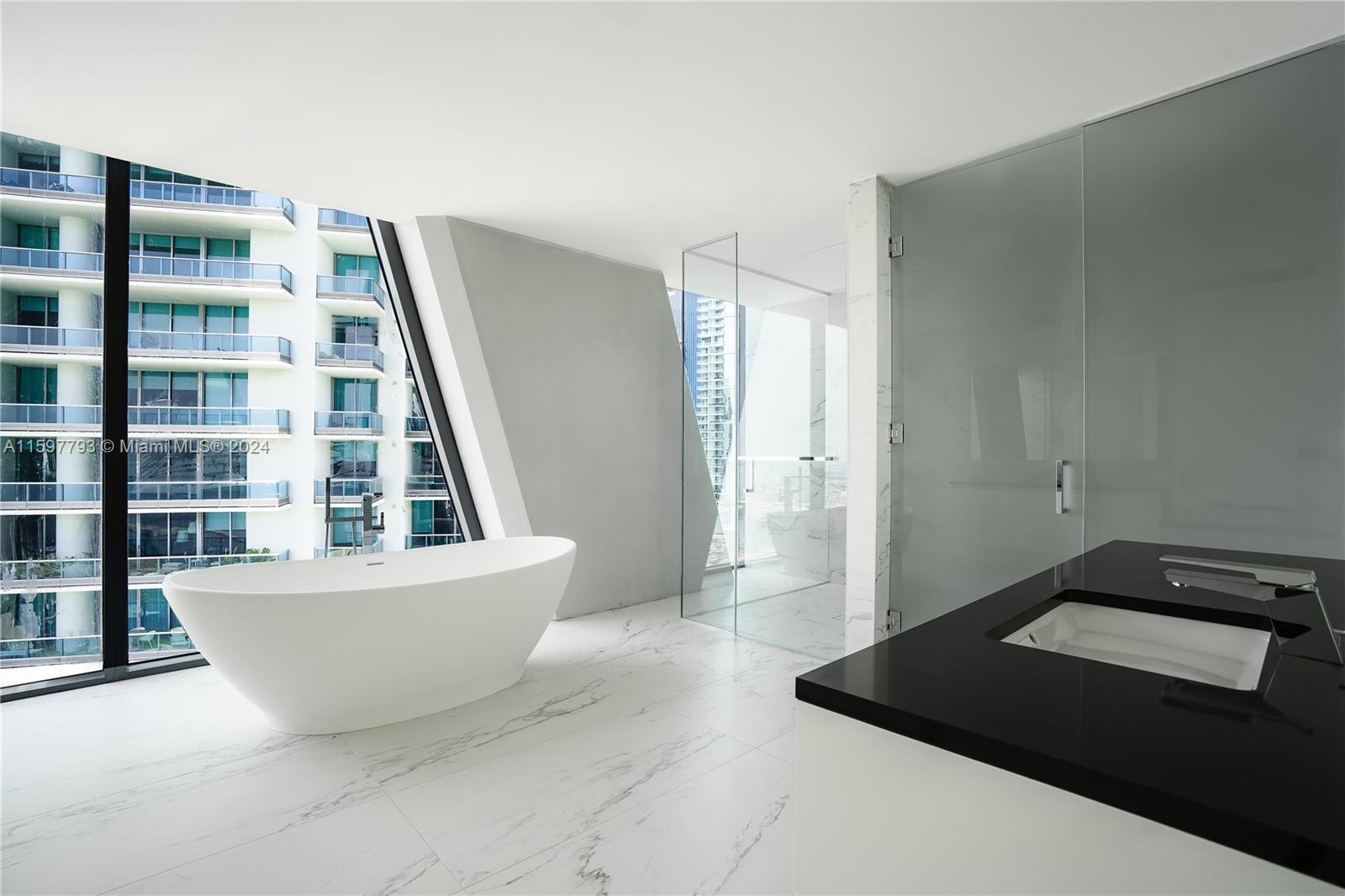 ONE THOUSAND MUSEUM CONDO - Residential