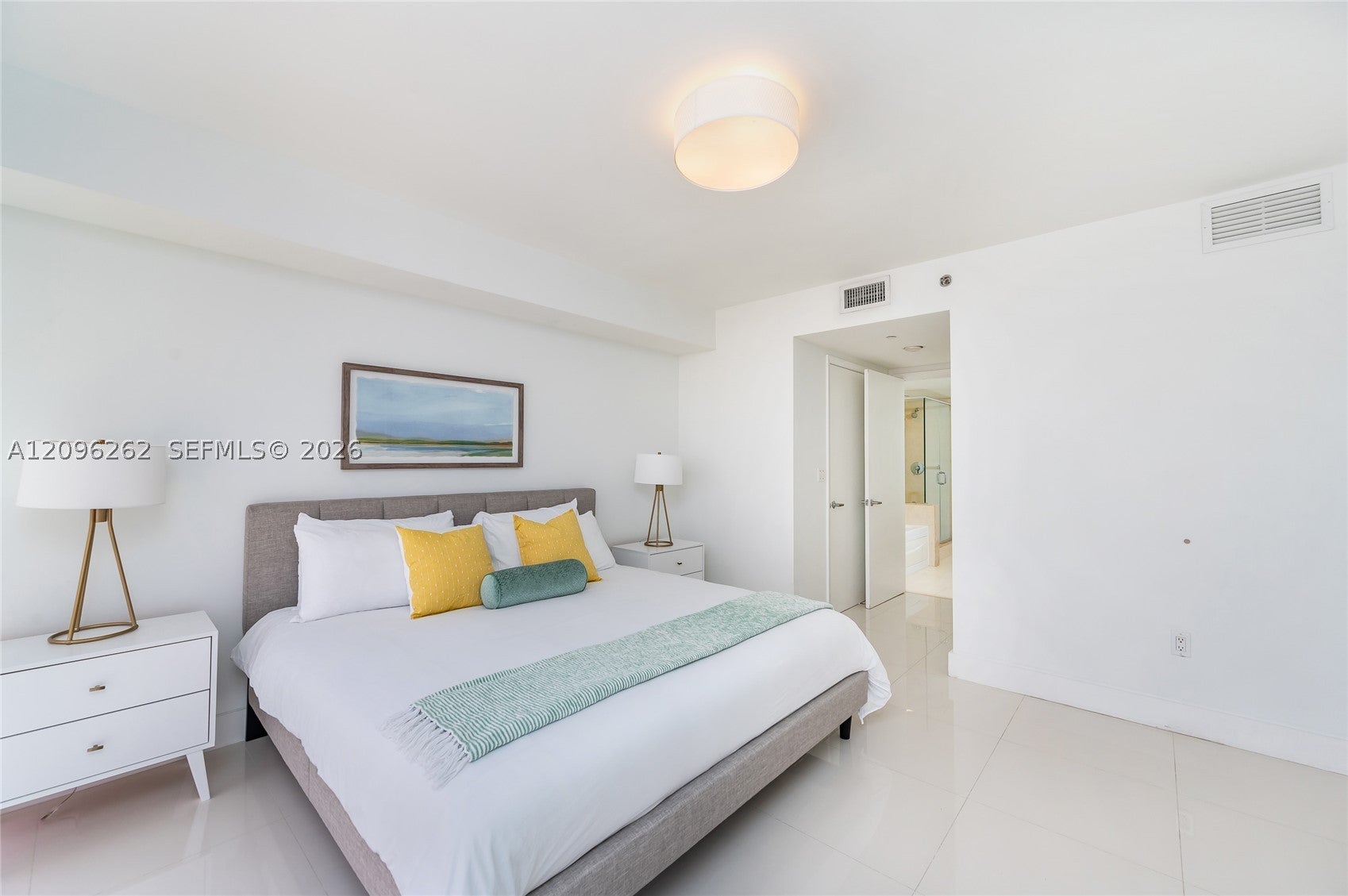 50 Biscayne Blvd 3906