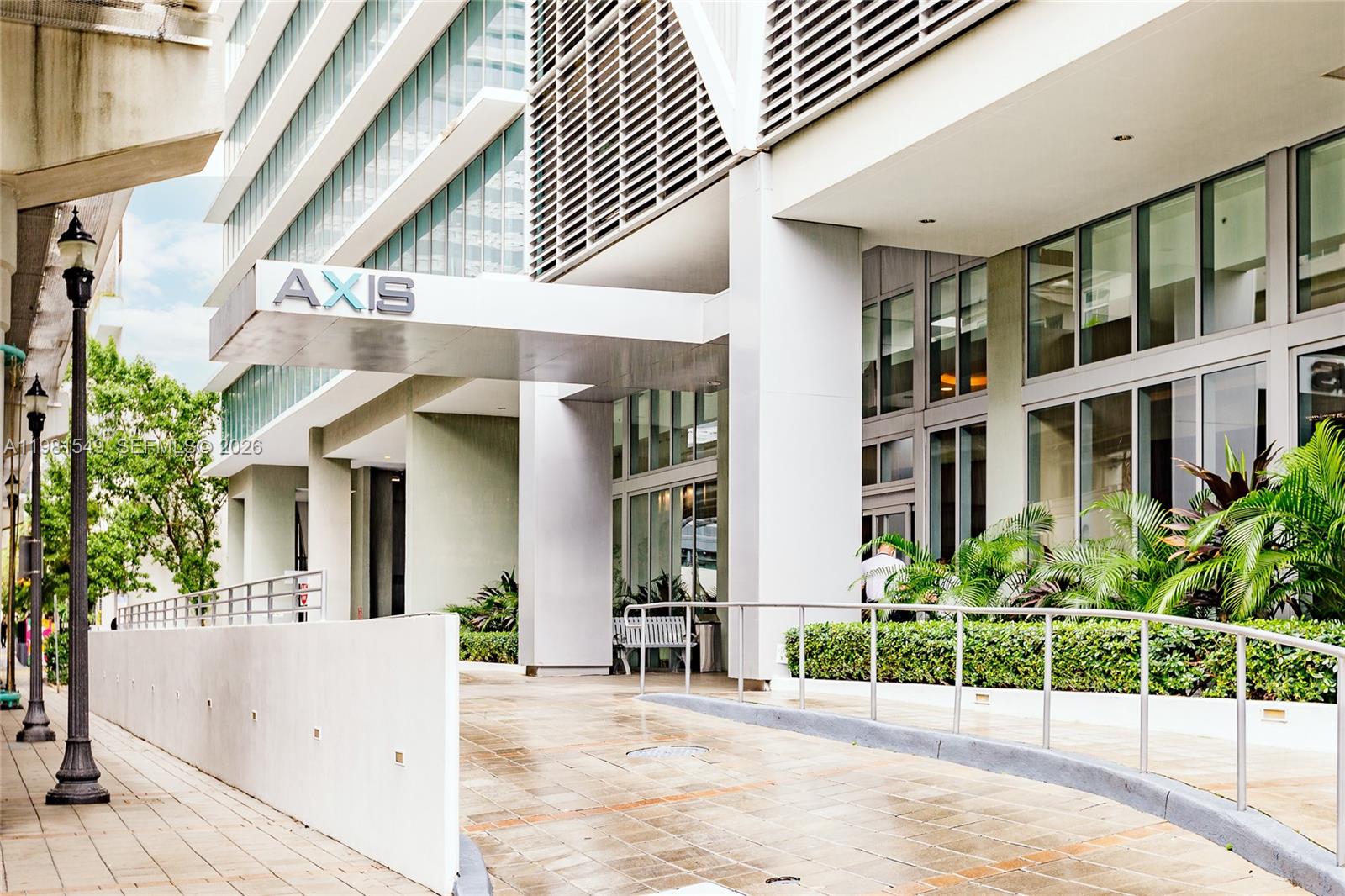 THE AXIS ON BRICKELL II C - Residential