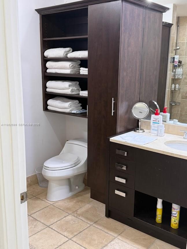 TRUMP ROYALE CONDO - Residential Lease