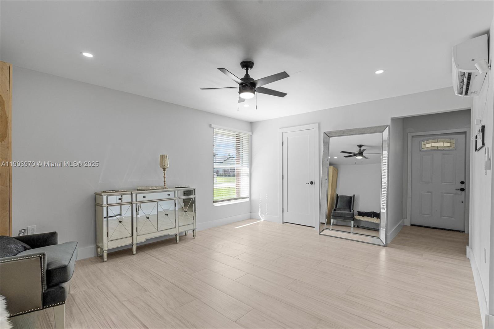 WEITZER SHAUNA MEADOWS SE - Residential