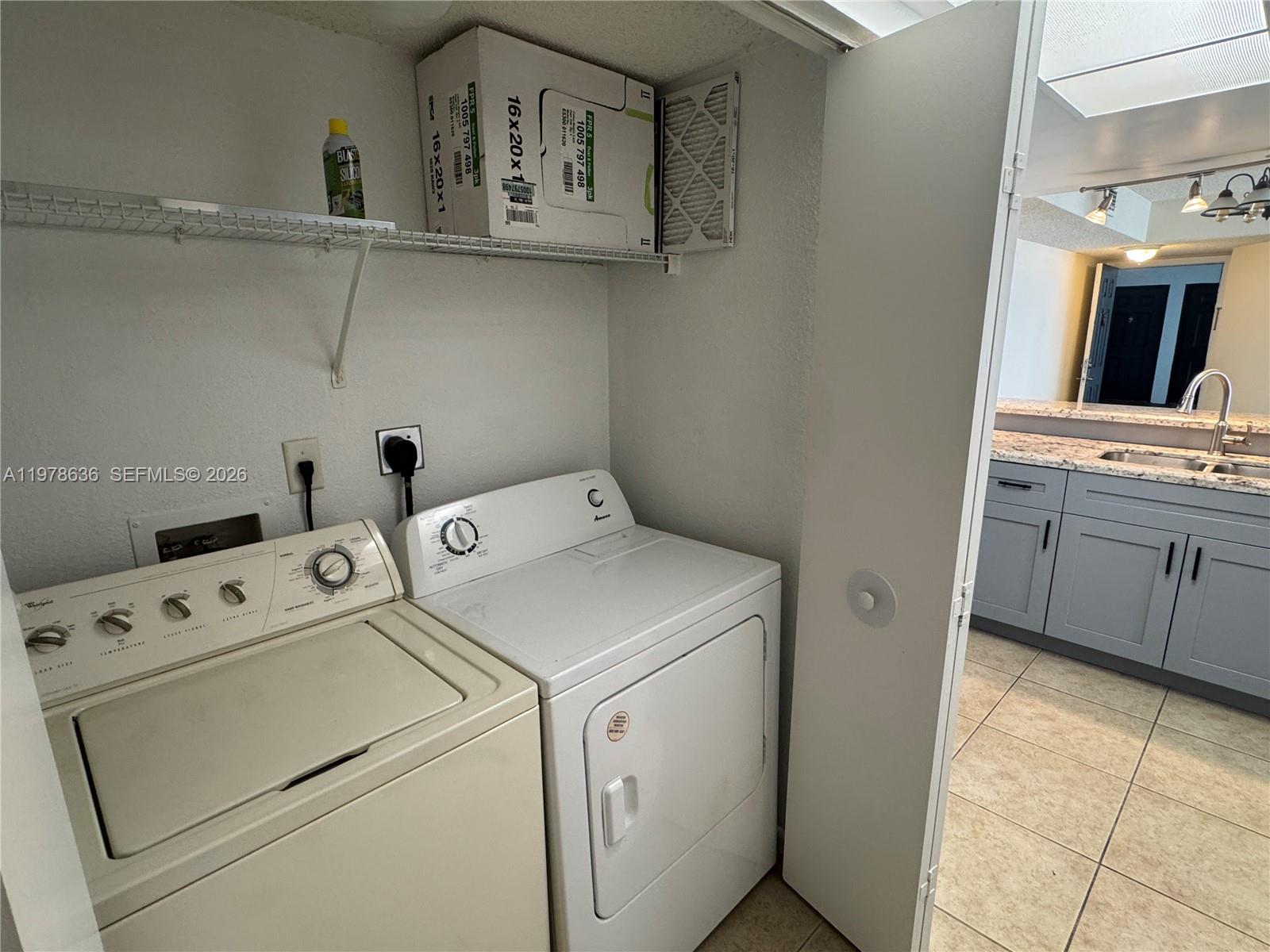 VISCONTI CONDO - Residential Lease