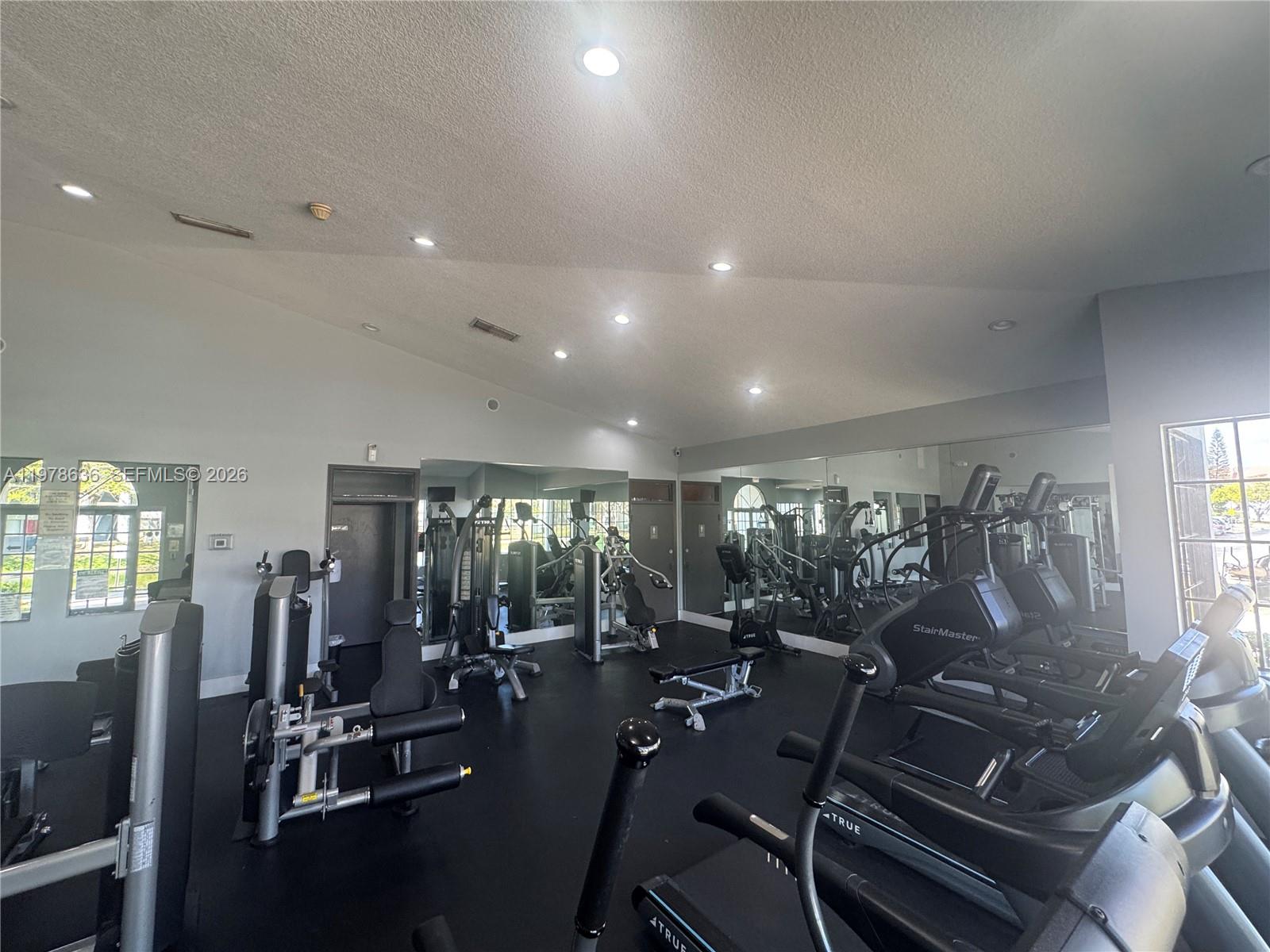 VISCONTI CONDO - Residential Lease