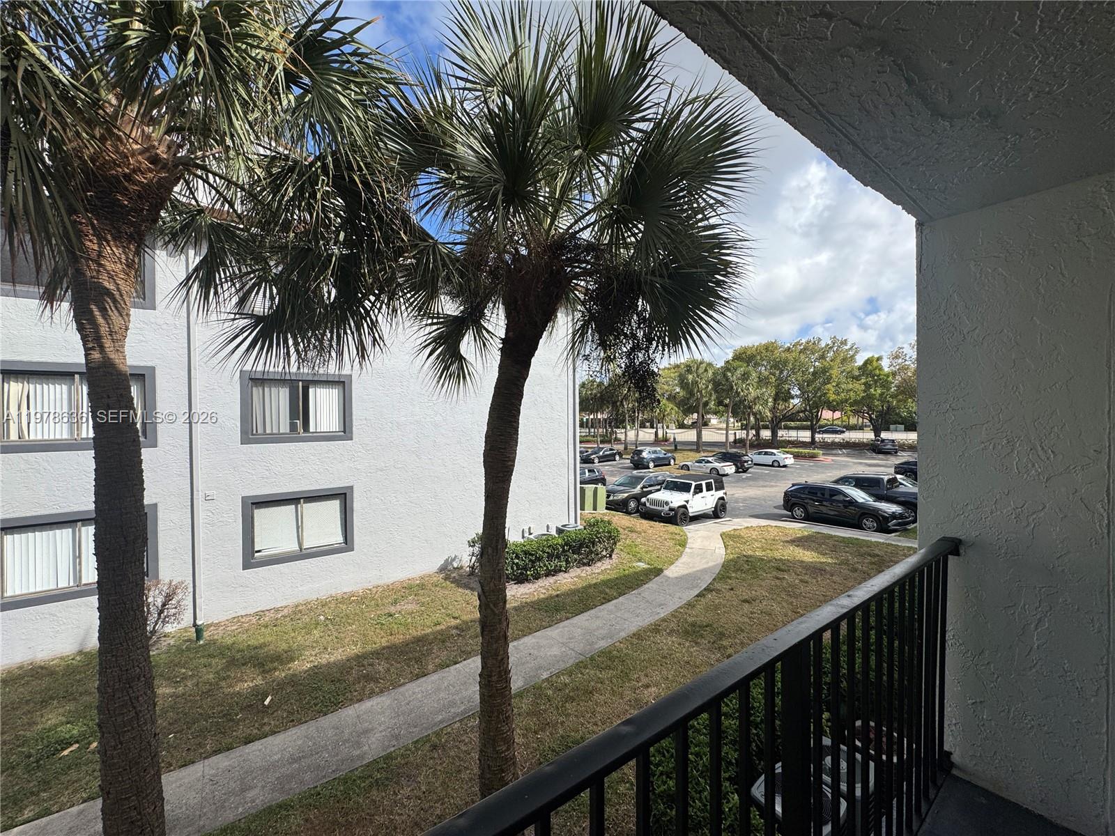 VISCONTI CONDO - Residential Lease