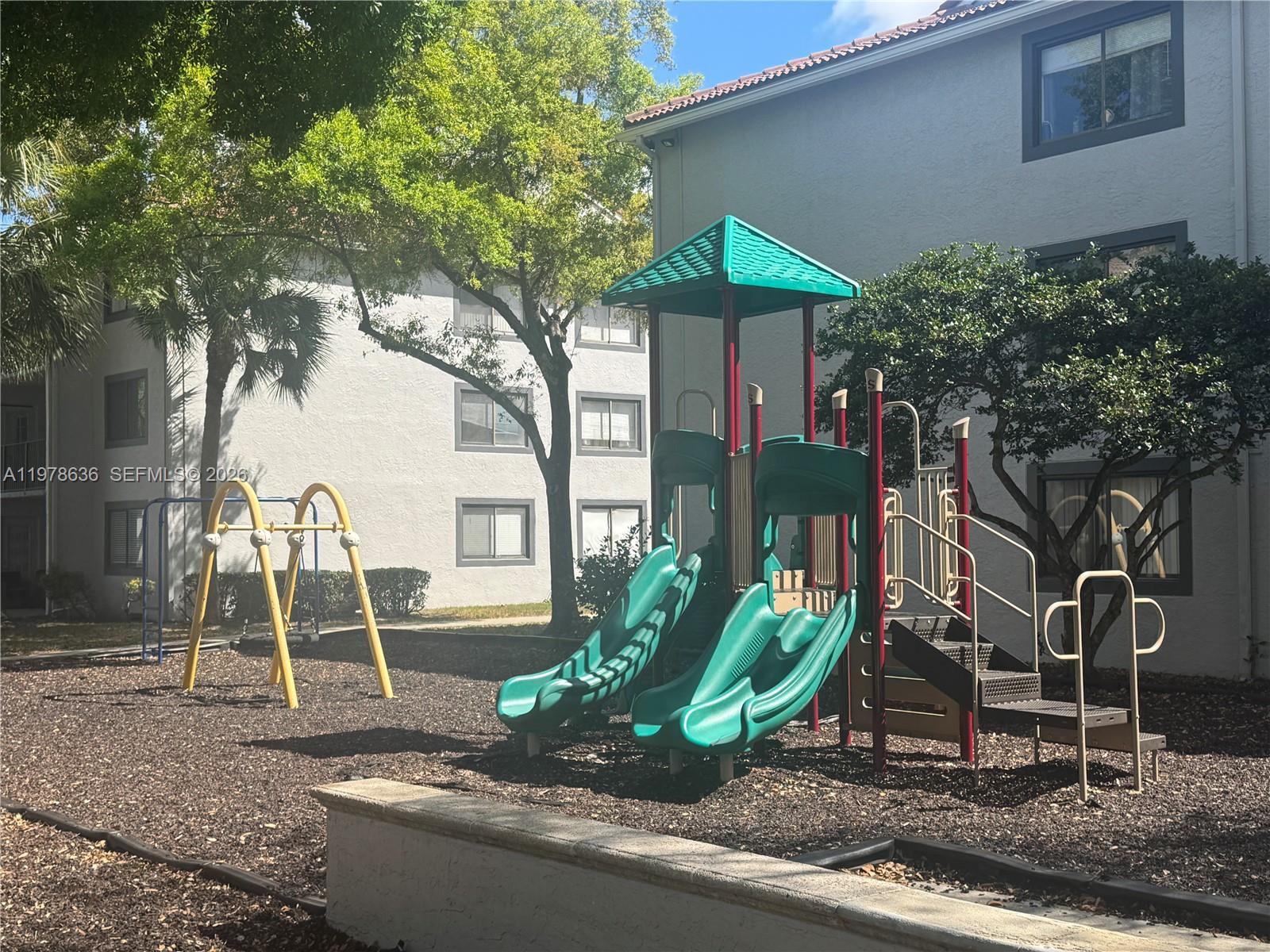 VISCONTI CONDO - Residential Lease