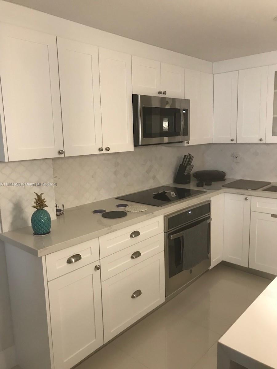 19390 COLLINS AV 417