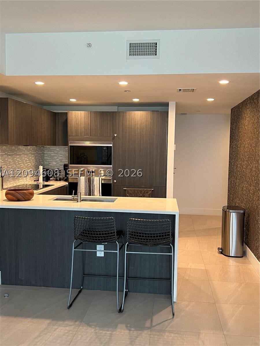 1150 102nd St 406