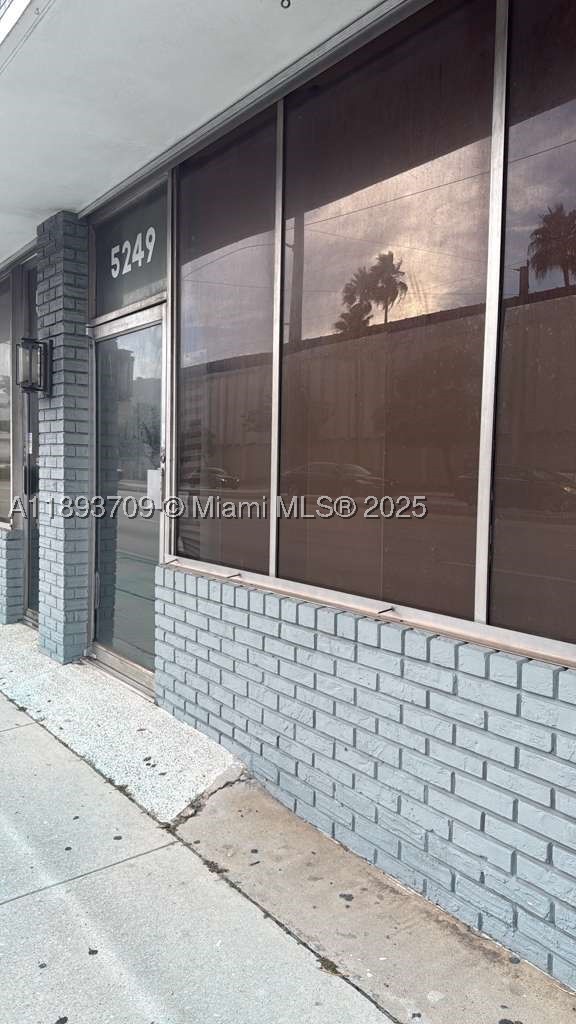 5245 NW 36th St 5249 unit #1