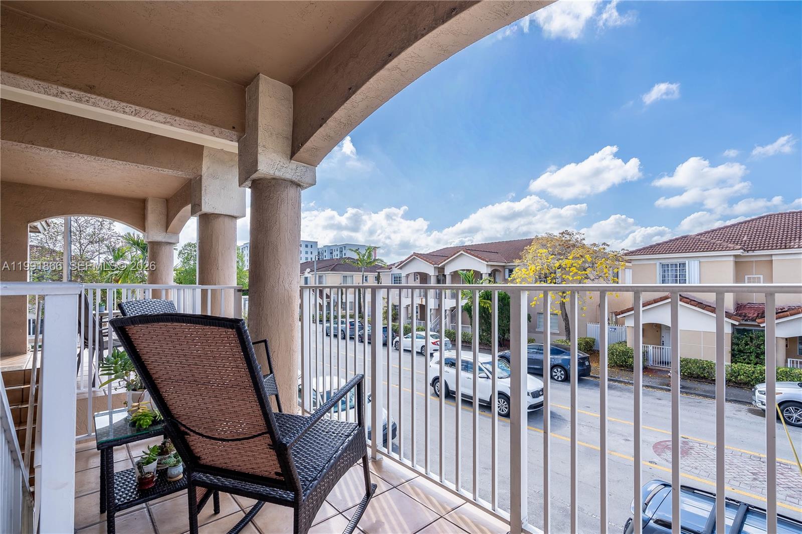 LOS PORTALES SEC B CONDO - Residential