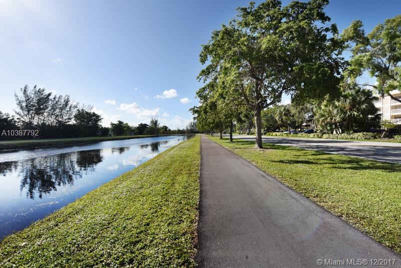 PALM-AIRE C C 27 CONDO - Residential Lease