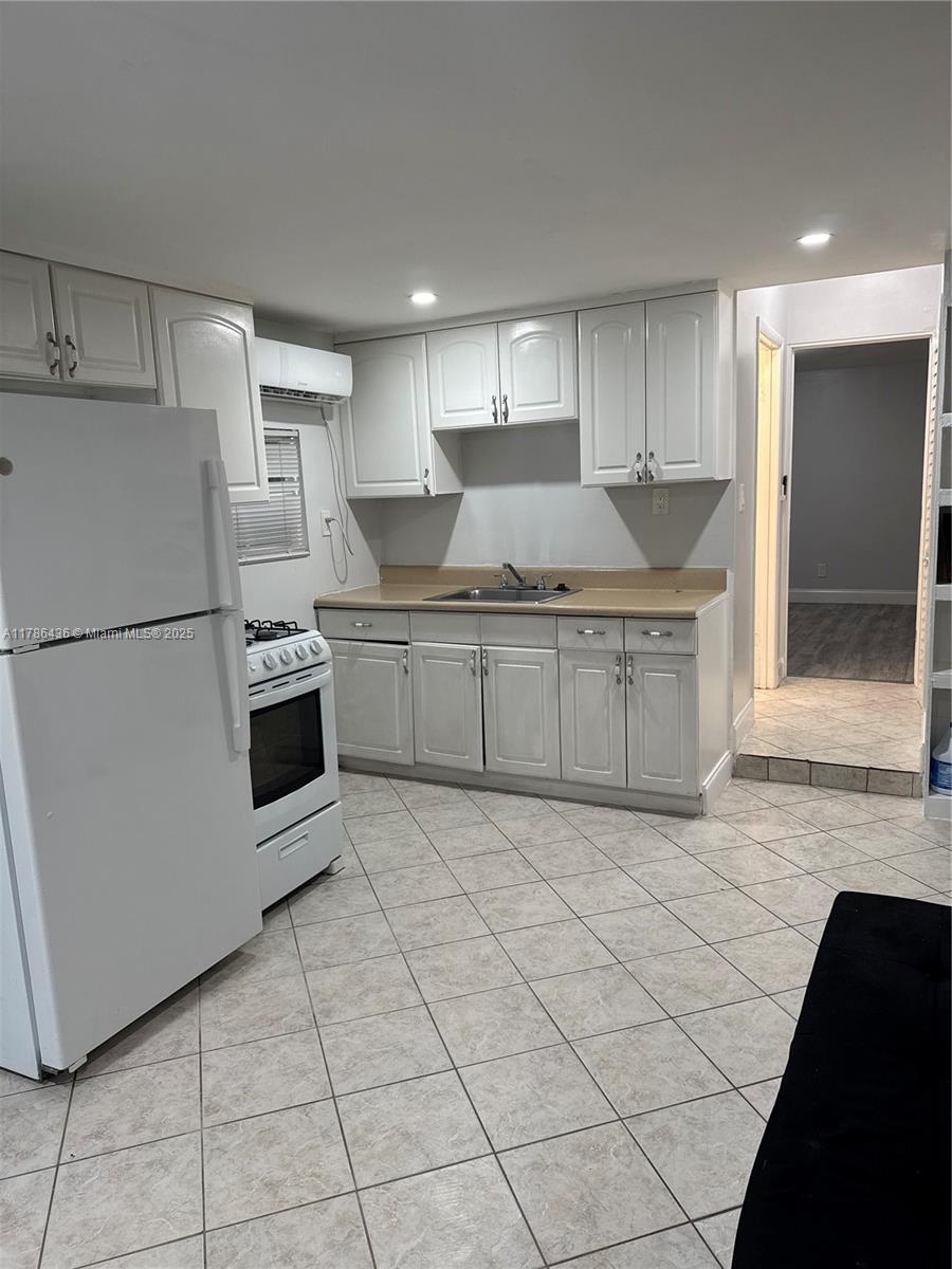 NORTHWOOD ADD - Residential Income