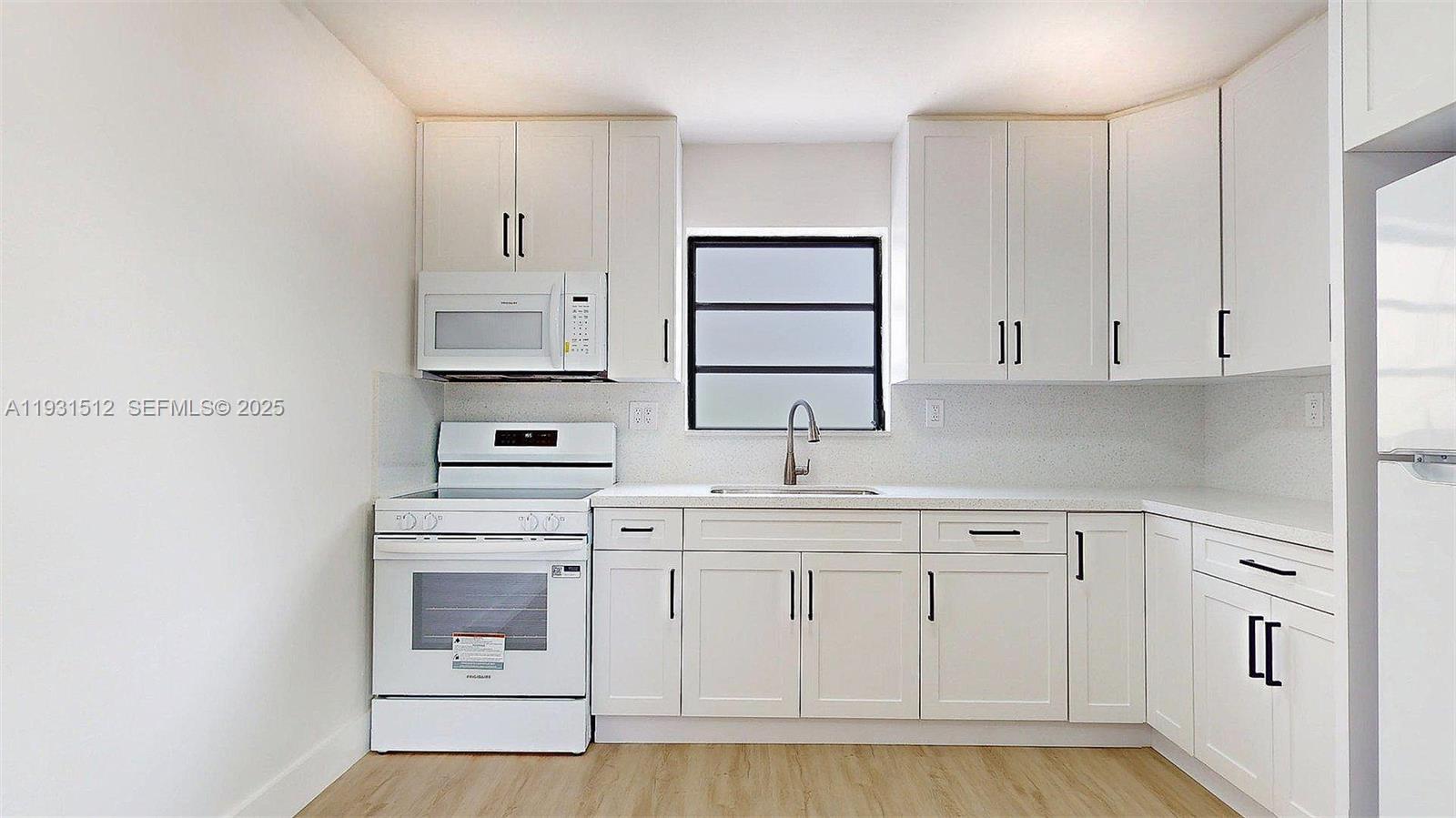 HIALEAH CLUB SUB - Residential Lease