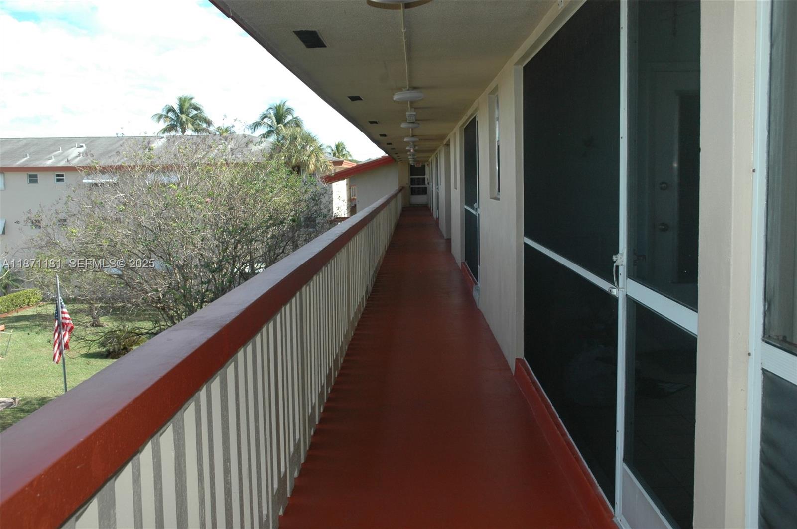 BEVERLY HILLS CONDO NUMBE - Residential