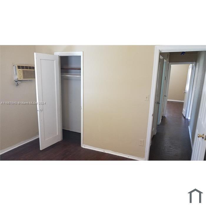 HOLLYWOOD - Residential Lease