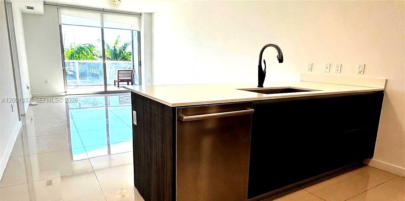 ARIA ON THE BAY CONDO - Residential Lease