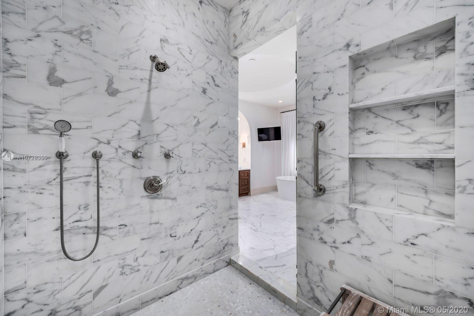 STAR ISLAND - Residential