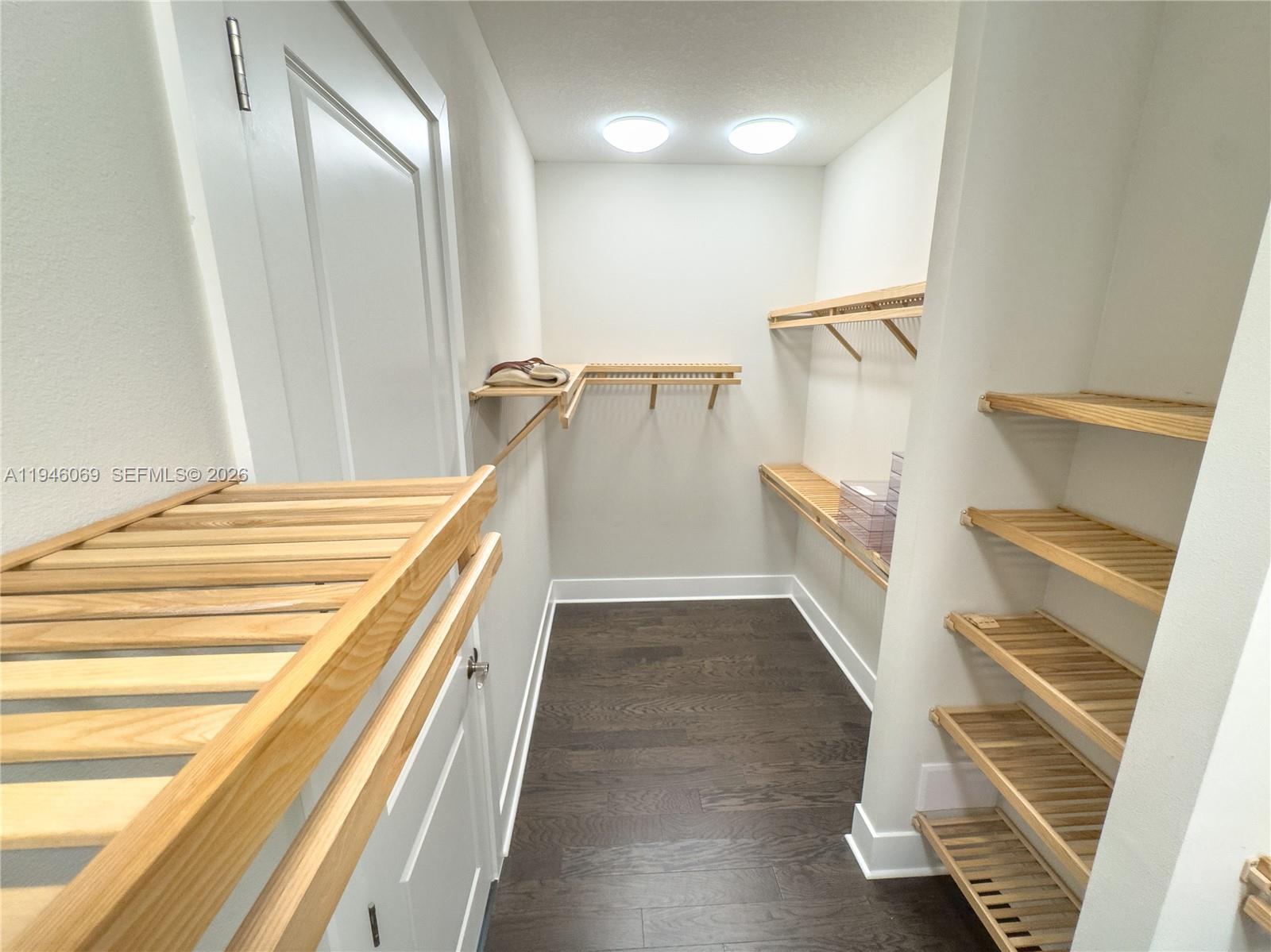 CRESSWIND PALM BEACH - Residential