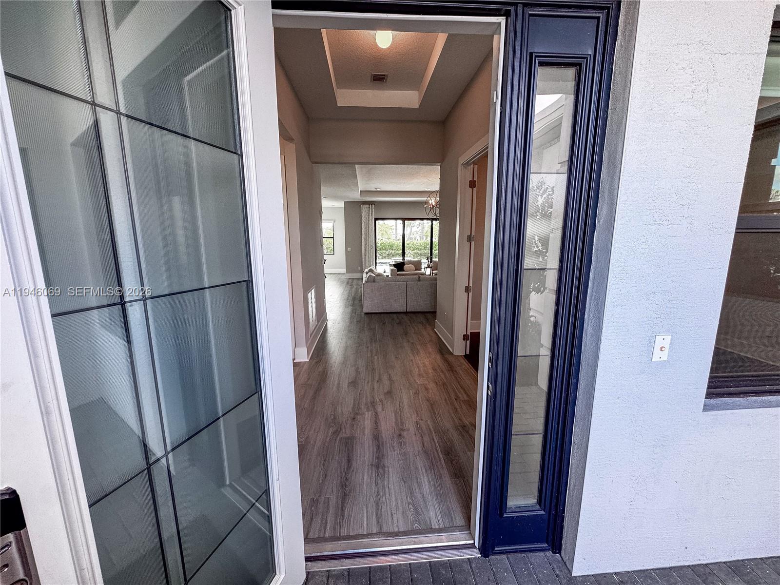 CRESSWIND PALM BEACH - Residential