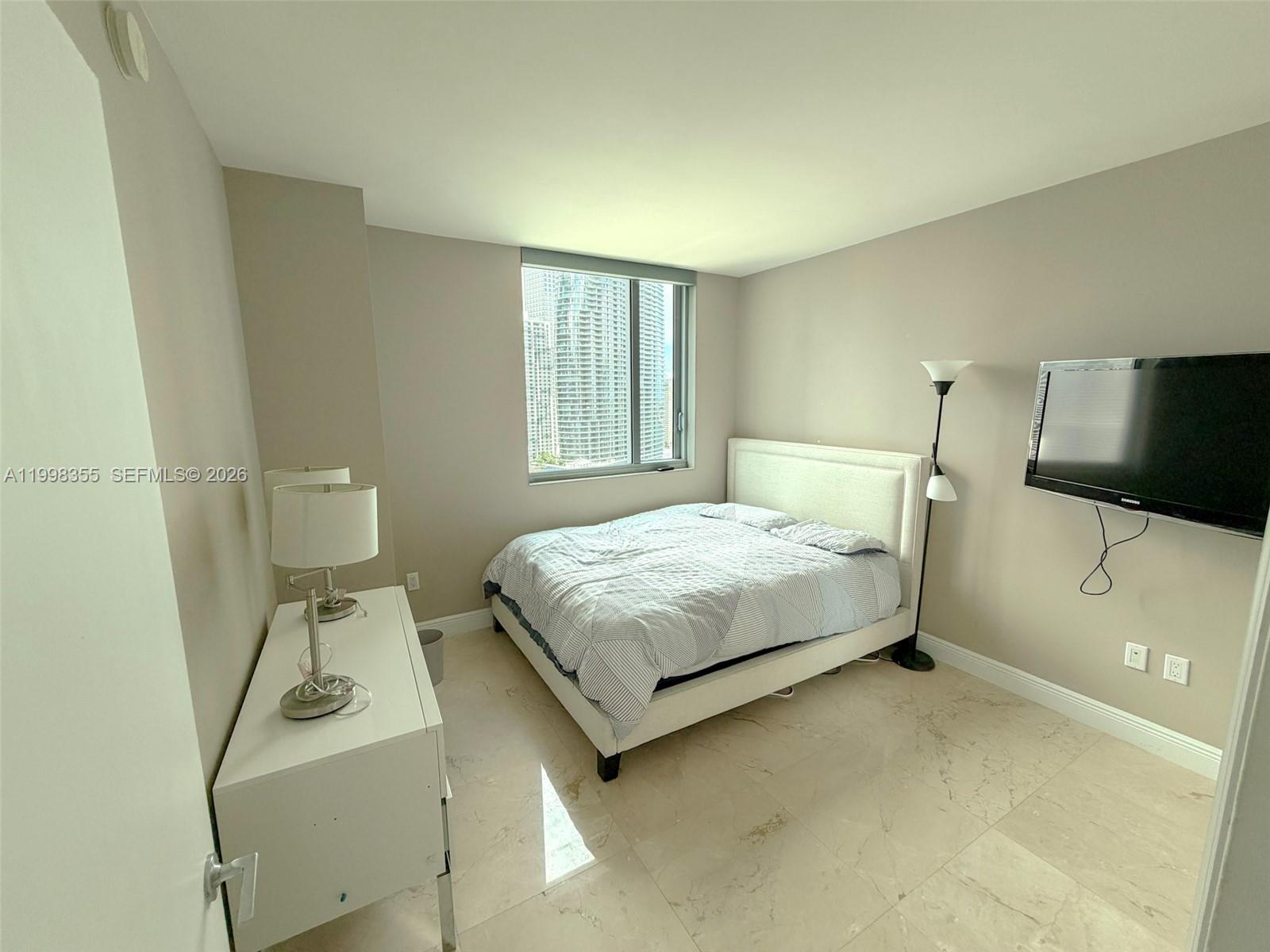 500 BRICKELL EAST CONDO - Residential Lease