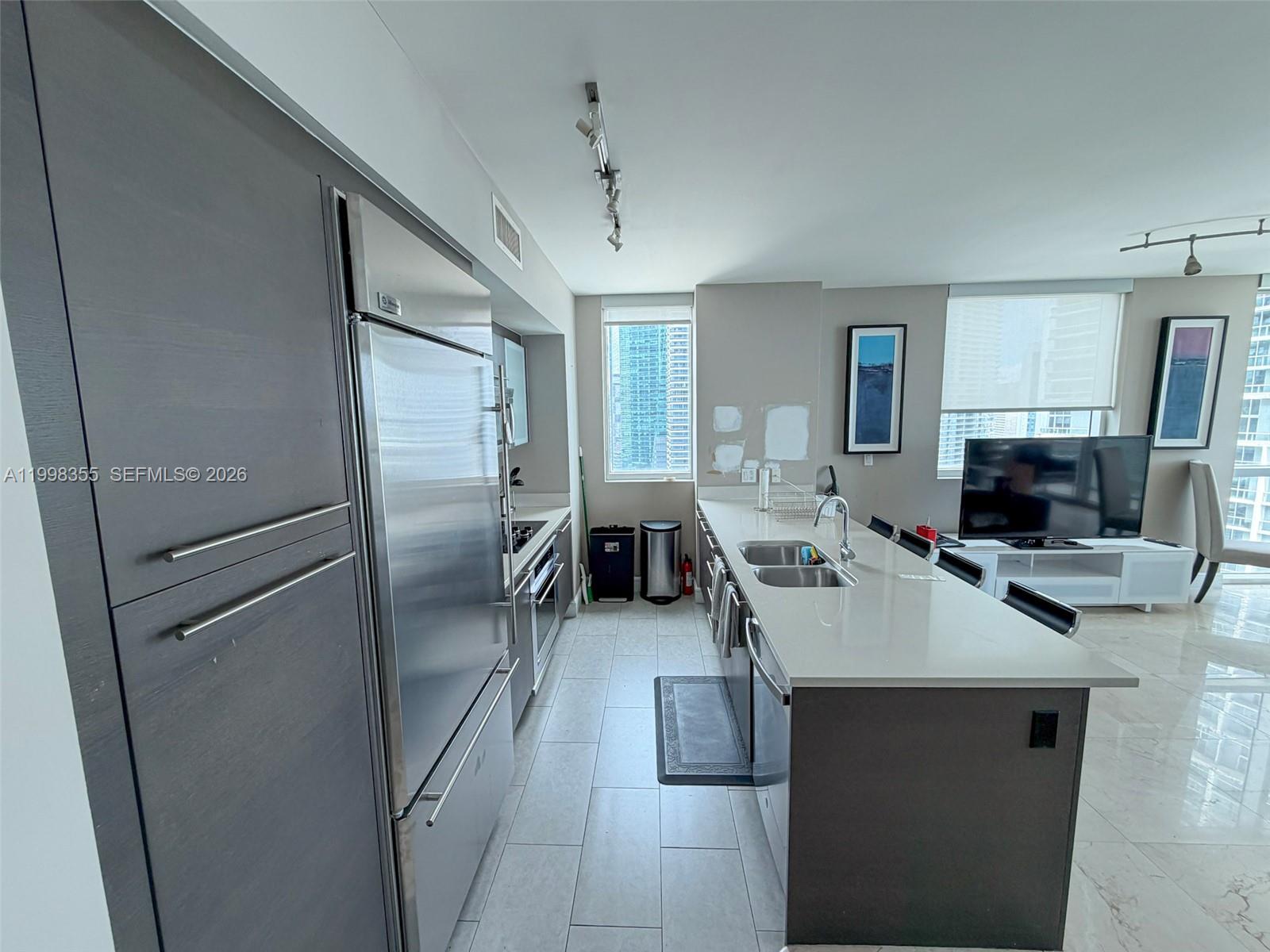 500 BRICKELL EAST CONDO - Residential Lease