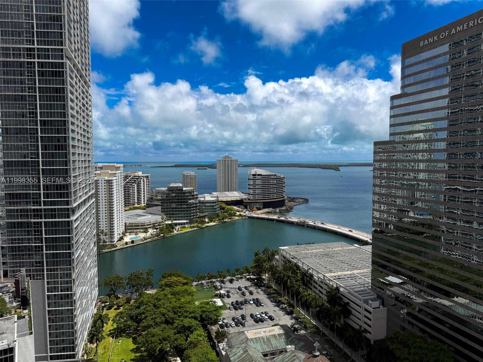 500 BRICKELL EAST CONDO - Residential Lease
