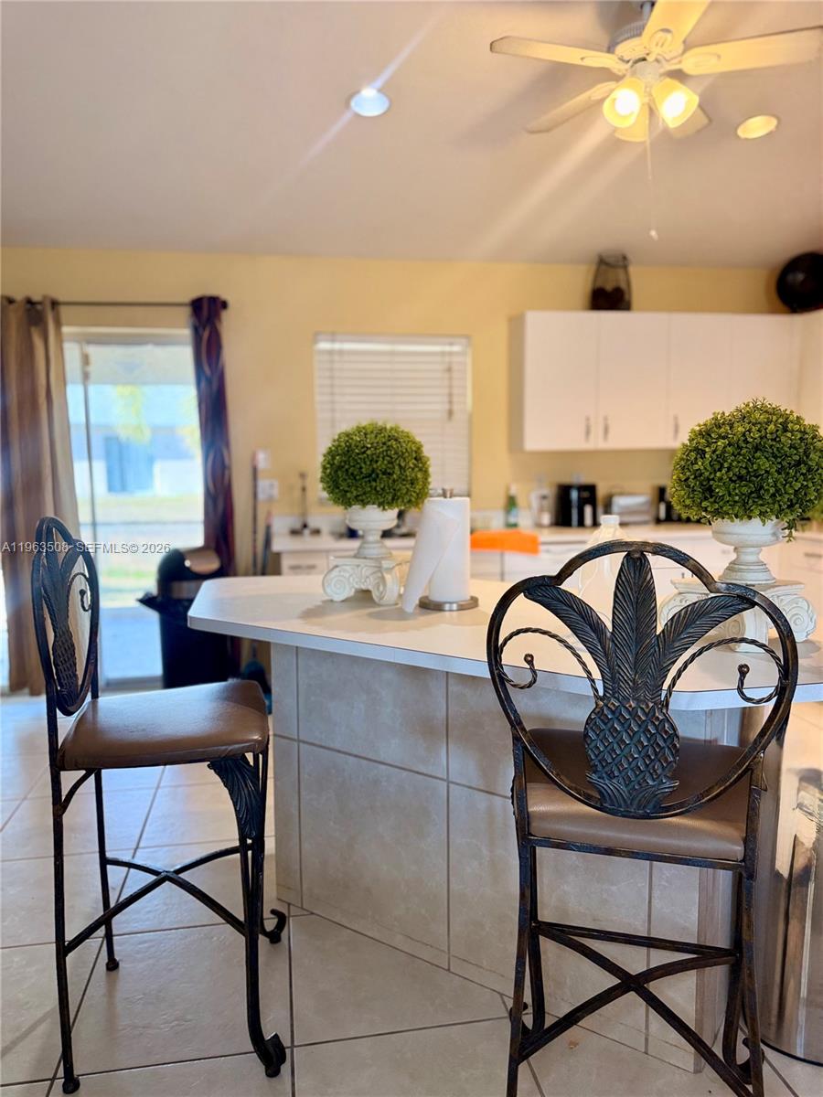 MIRROR LAKES - Residential