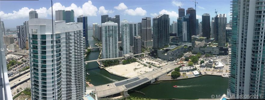 Free cable + internet with rent. Super high floor B-Model with beautiful views to Brickell & The Bay. Marble floors throughout, window treatments. The Ivy offers a green areas and amenities, 2 pools, jaccuzzi, gym, game room, spa, bistro/grocery store, hairdresser and dry cleaners.