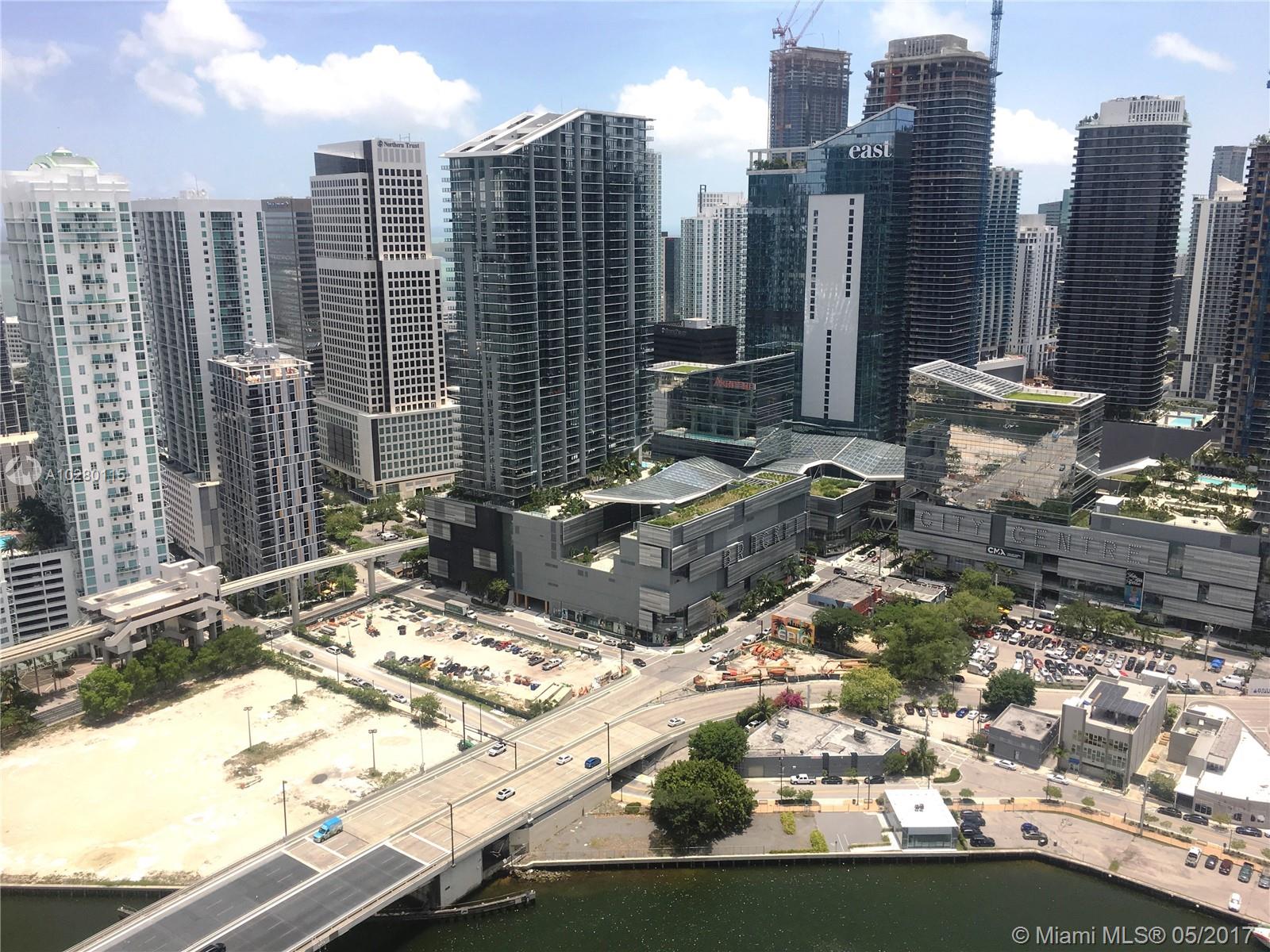 IVY CONDO - Residential Lease