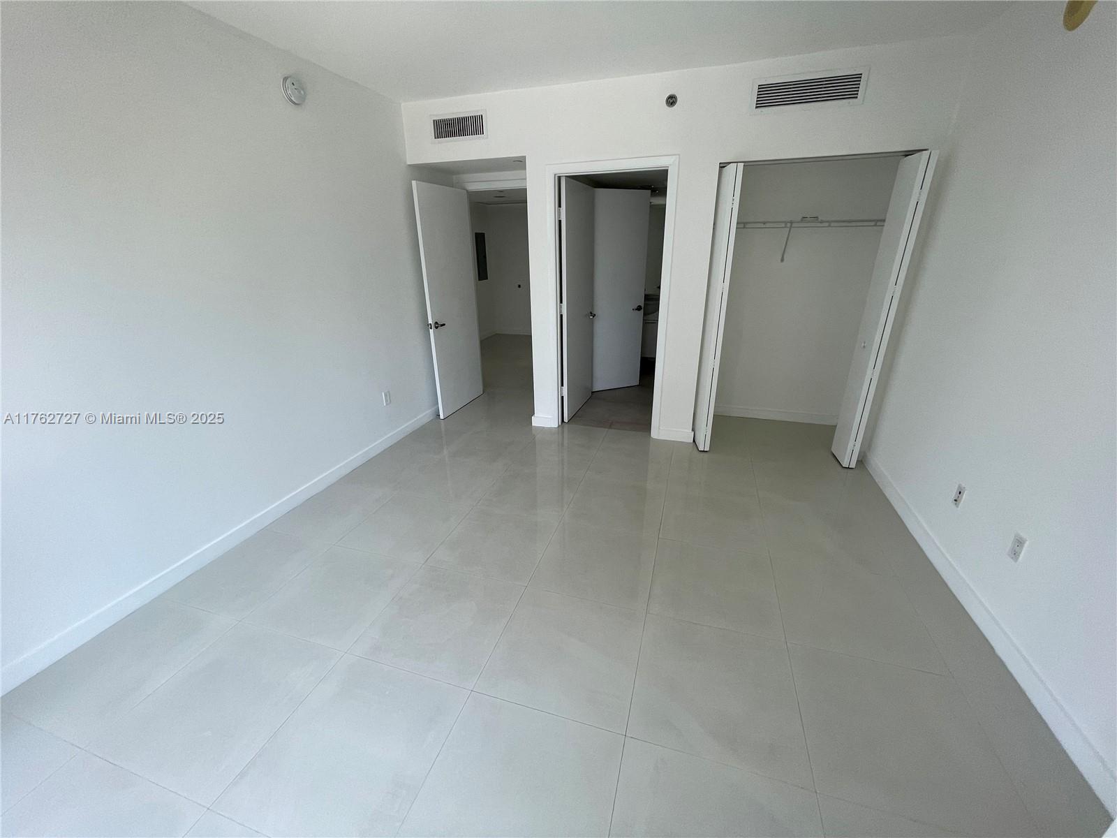 ICON BRICKELL NO TWO - Residential Lease