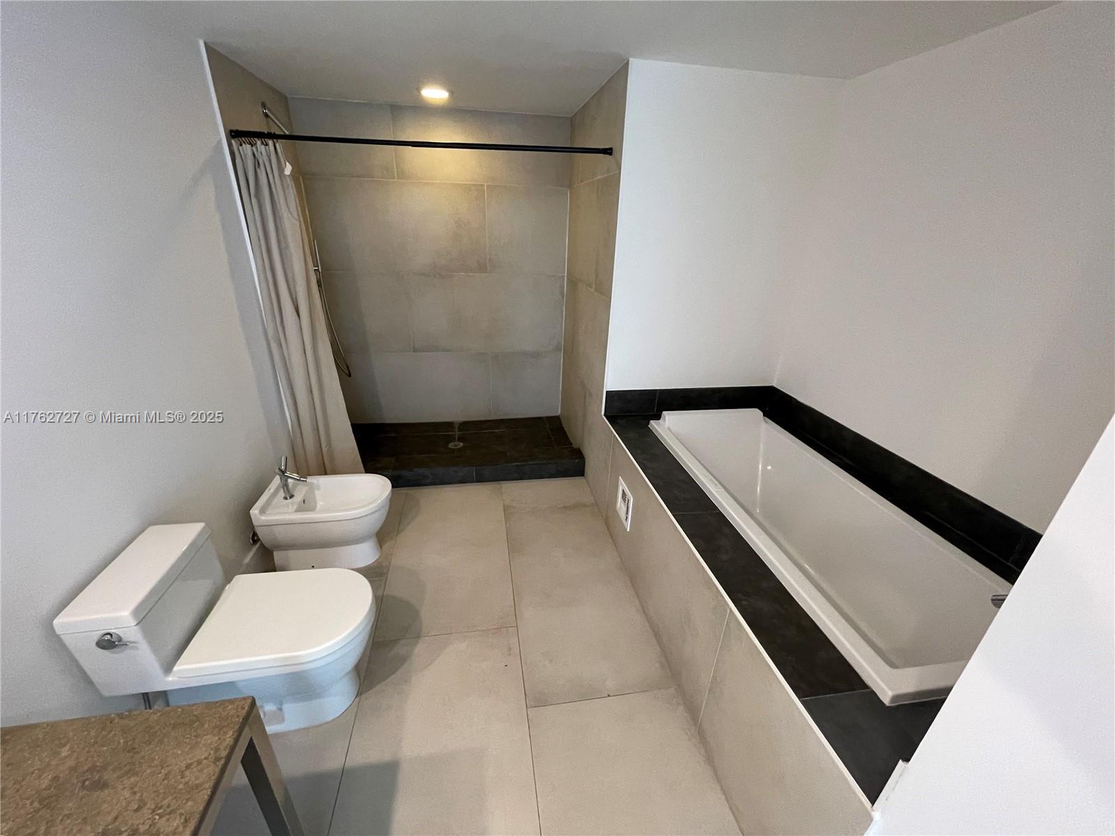 ICON BRICKELL NO TWO - Residential Lease