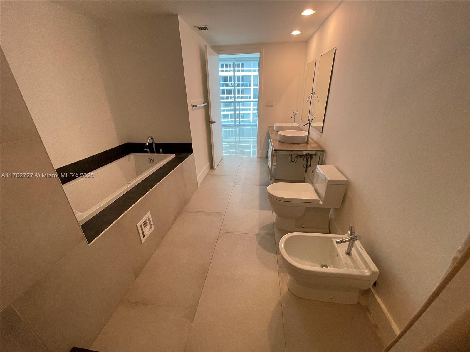 ICON BRICKELL NO TWO - Residential Lease